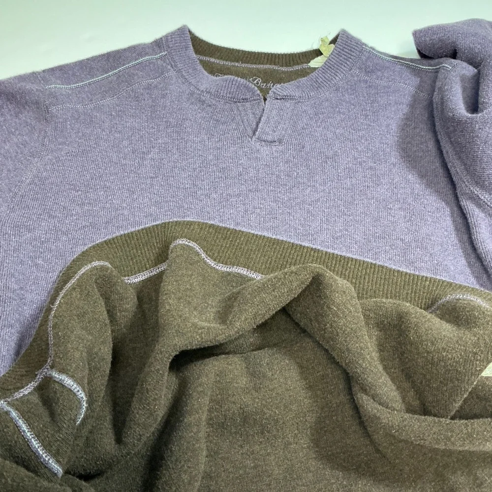 Tommy Bahama Cotton Blend Pullover Sweater Henley Neck Purple‎ Medium